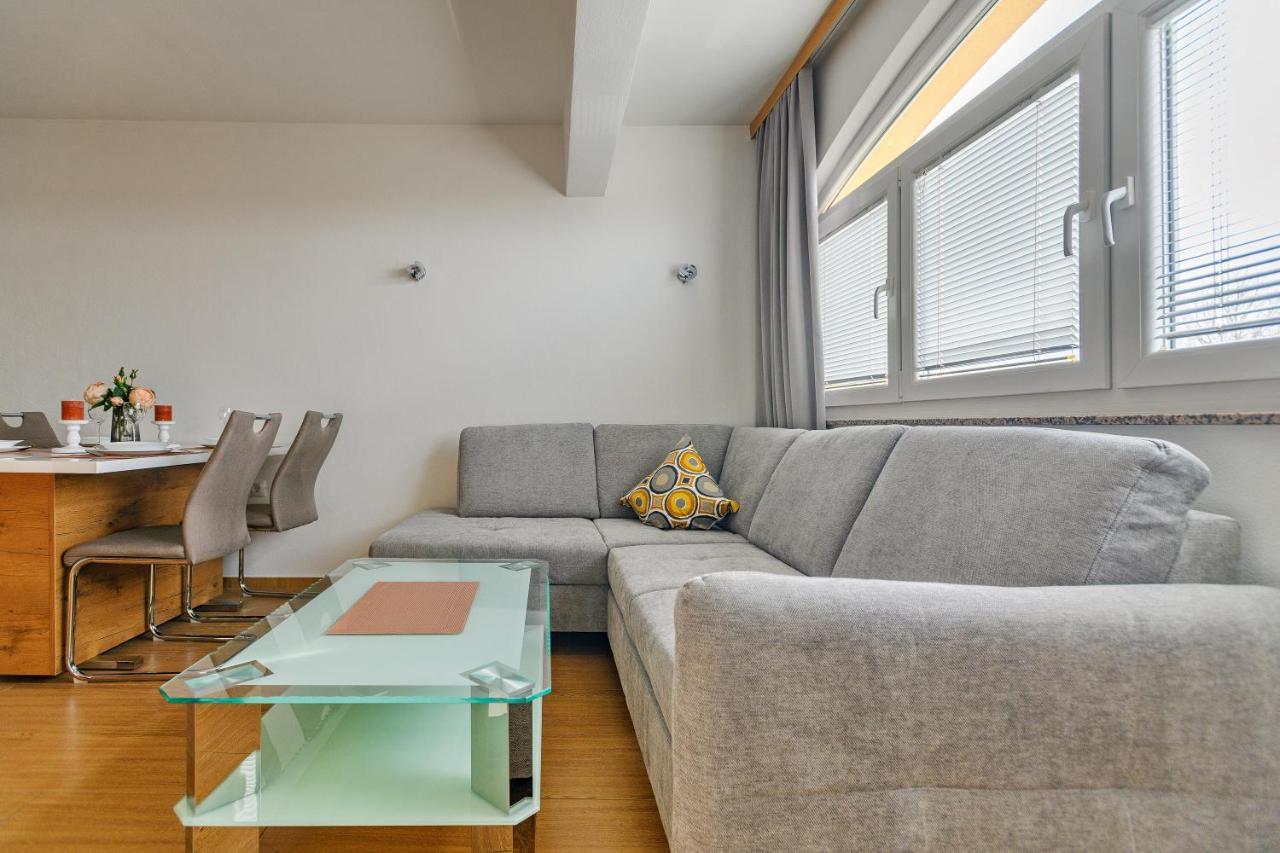 Comfort Apartments In Peaceful Area Zadar - With Garden 외부 사진