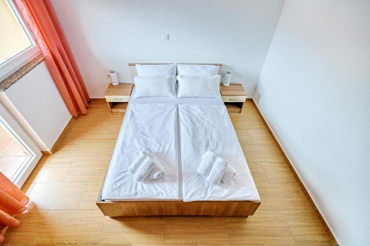 Comfort Apartments In Peaceful Area Zadar - With Garden 외부 사진