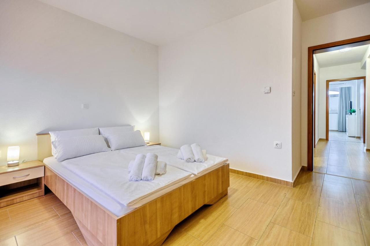 Comfort Apartments In Peaceful Area Zadar - With Garden 외부 사진