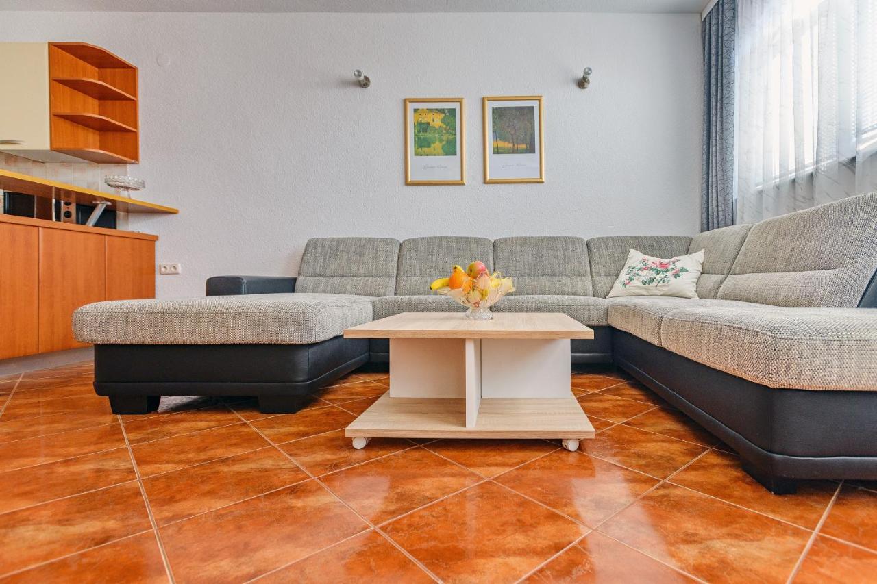 Comfort Apartments In Peaceful Area Zadar - With Garden 외부 사진